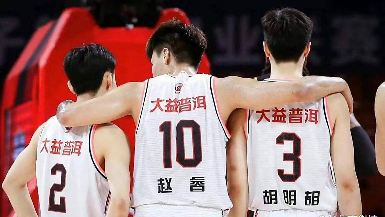  生死战夏季联赛前瞻：李盈莹伤情更新，广东男篮冲击不败纪录